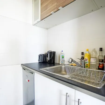 Nice Bright Studio In Standing Residence Paris