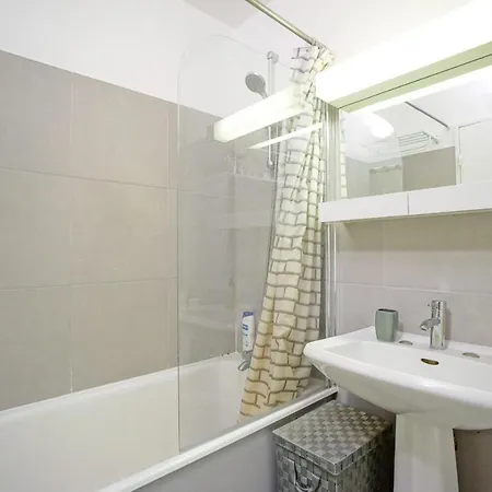 Appartement Nice Bright Studio In Standing Residence